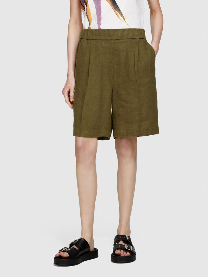 100% linen bermudas - women's shorts - Military Green | Sisley image number 4